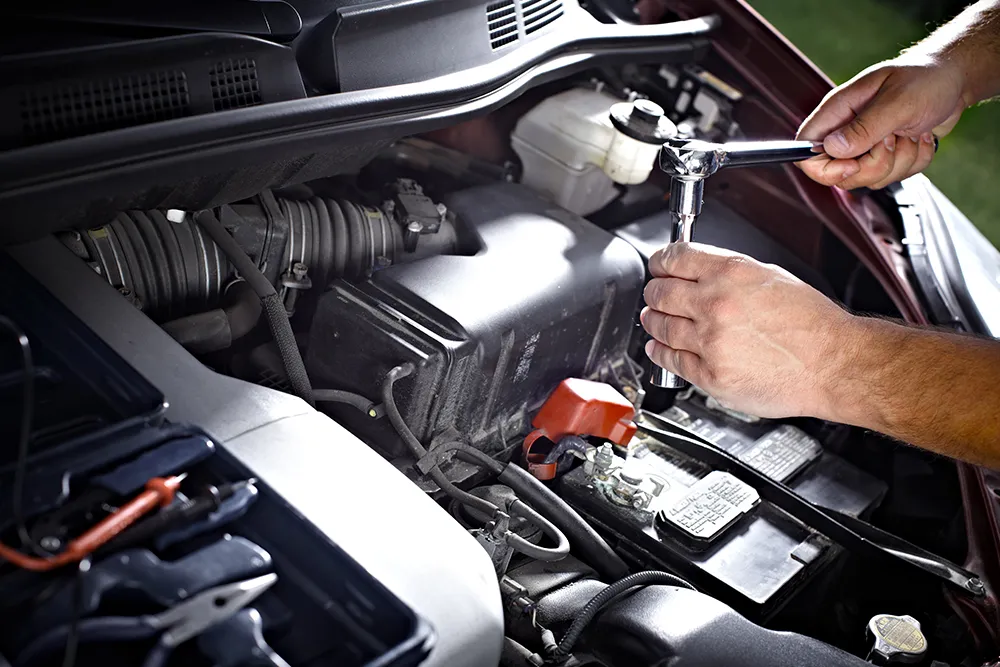 Top Tips for Maintaining Your Car's Engine for Smooth Summer Driving in Baton Rouge, Louisiana